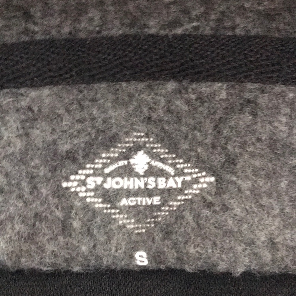 Awesome looking little hoodie sweatshirt - Picture 5 of 5